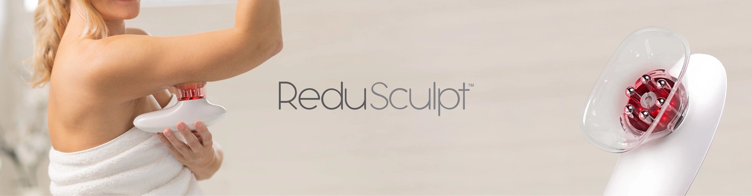 Sobre nosotros | Redu Sculpt Mujer usando el dispositivo Redu Sculpt en brazos para tonificar y reafirmar